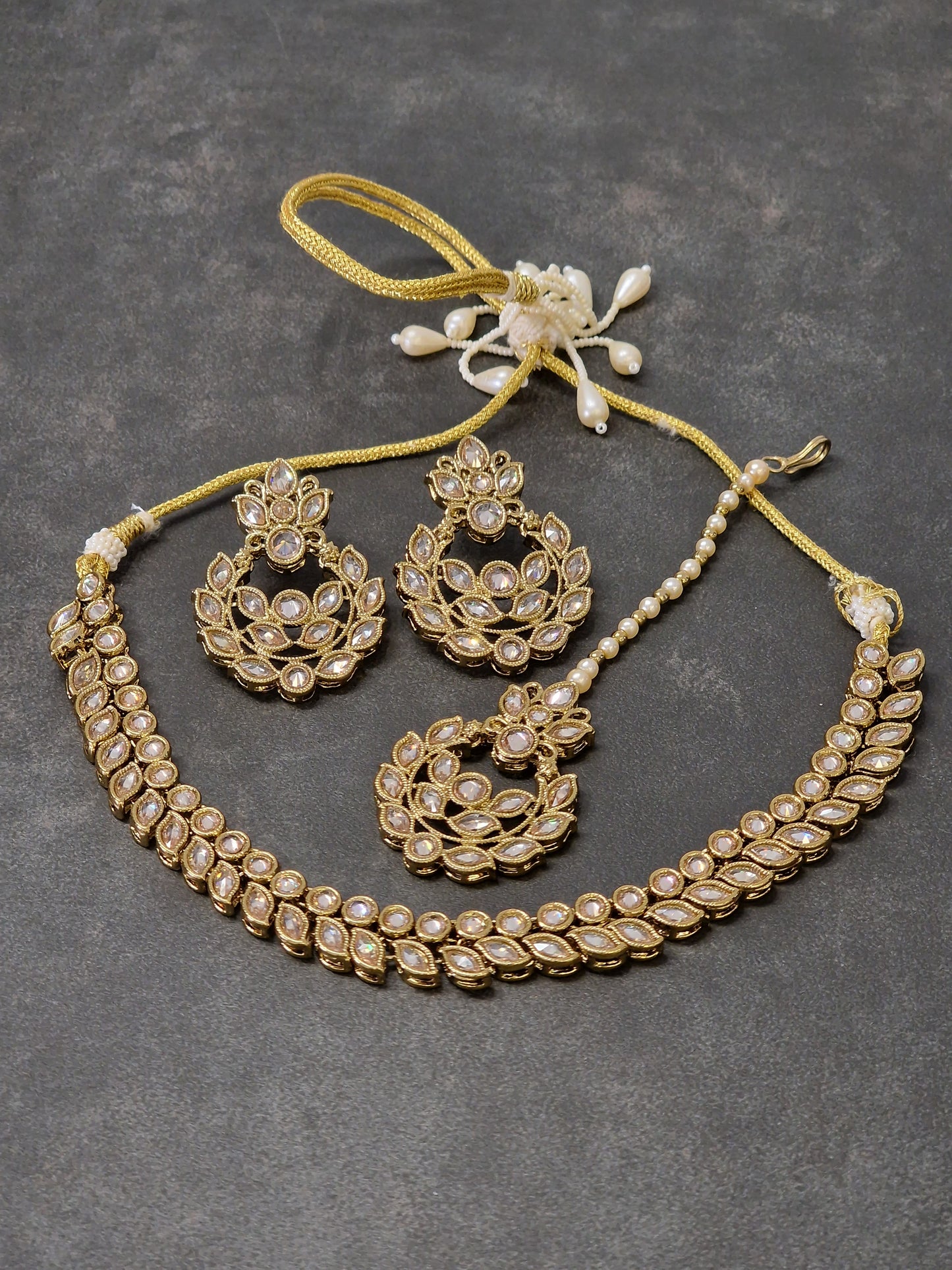 Dalia - Available in various colours