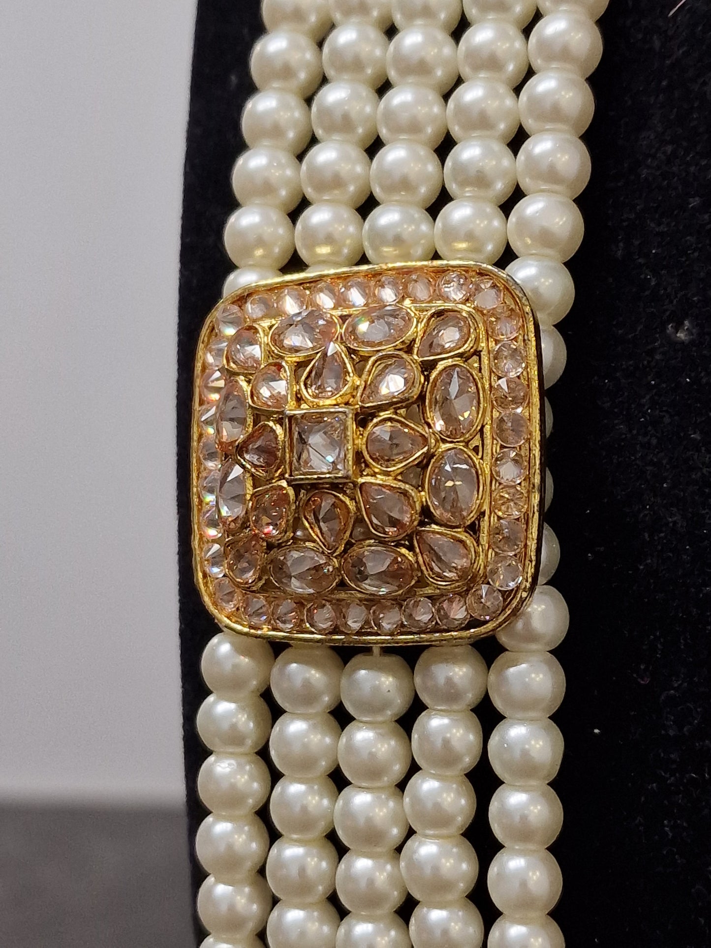 White Kalgi & Mala