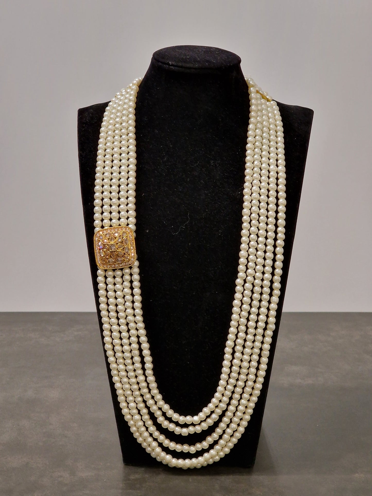White Kalgi & Mala