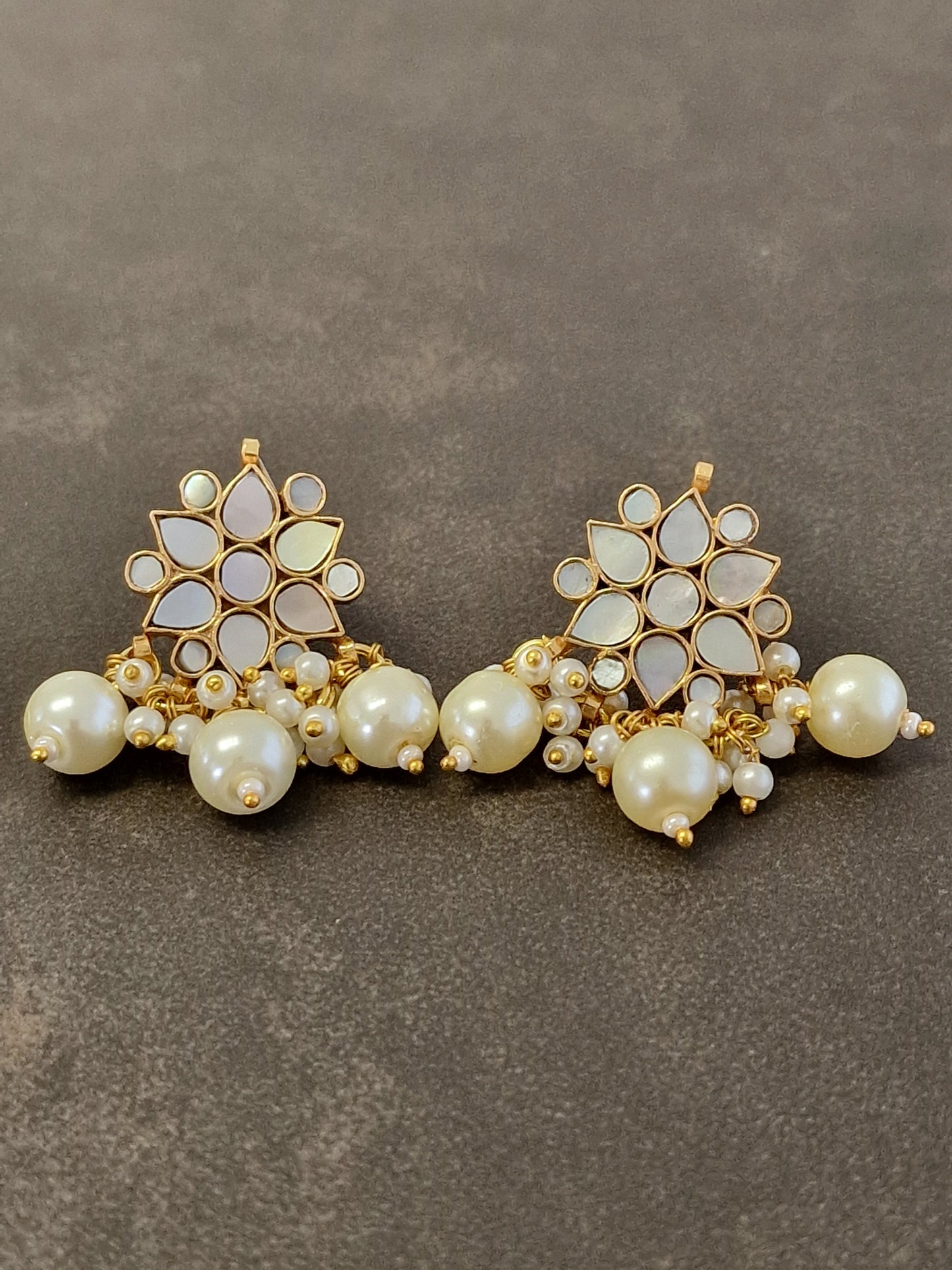 Mother of Pearl Earring & Tikka Set