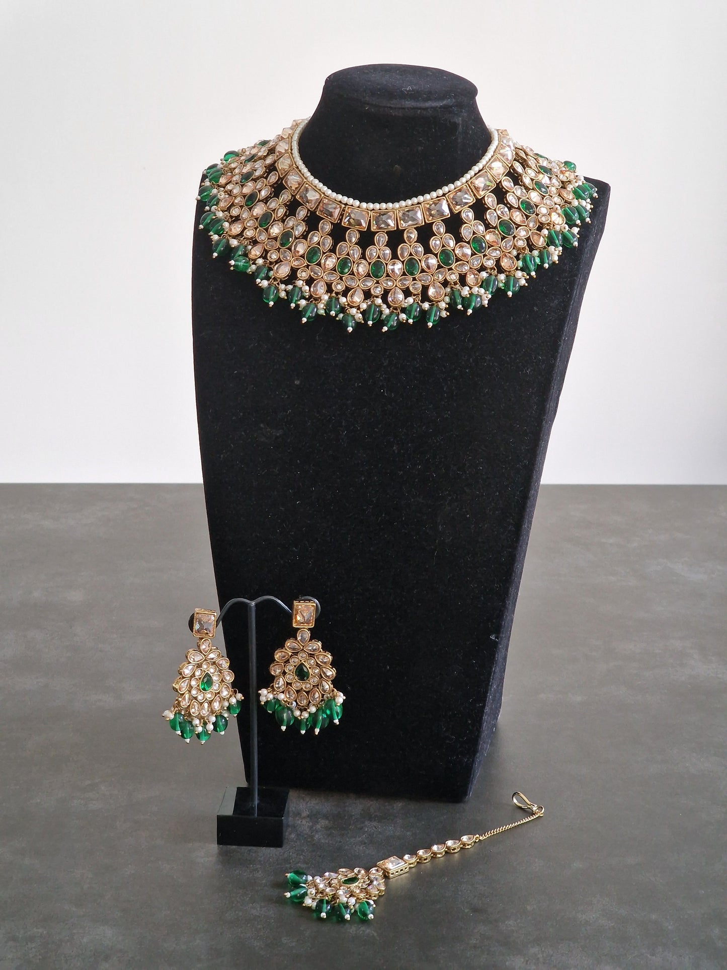 Kareema - Available in various colours