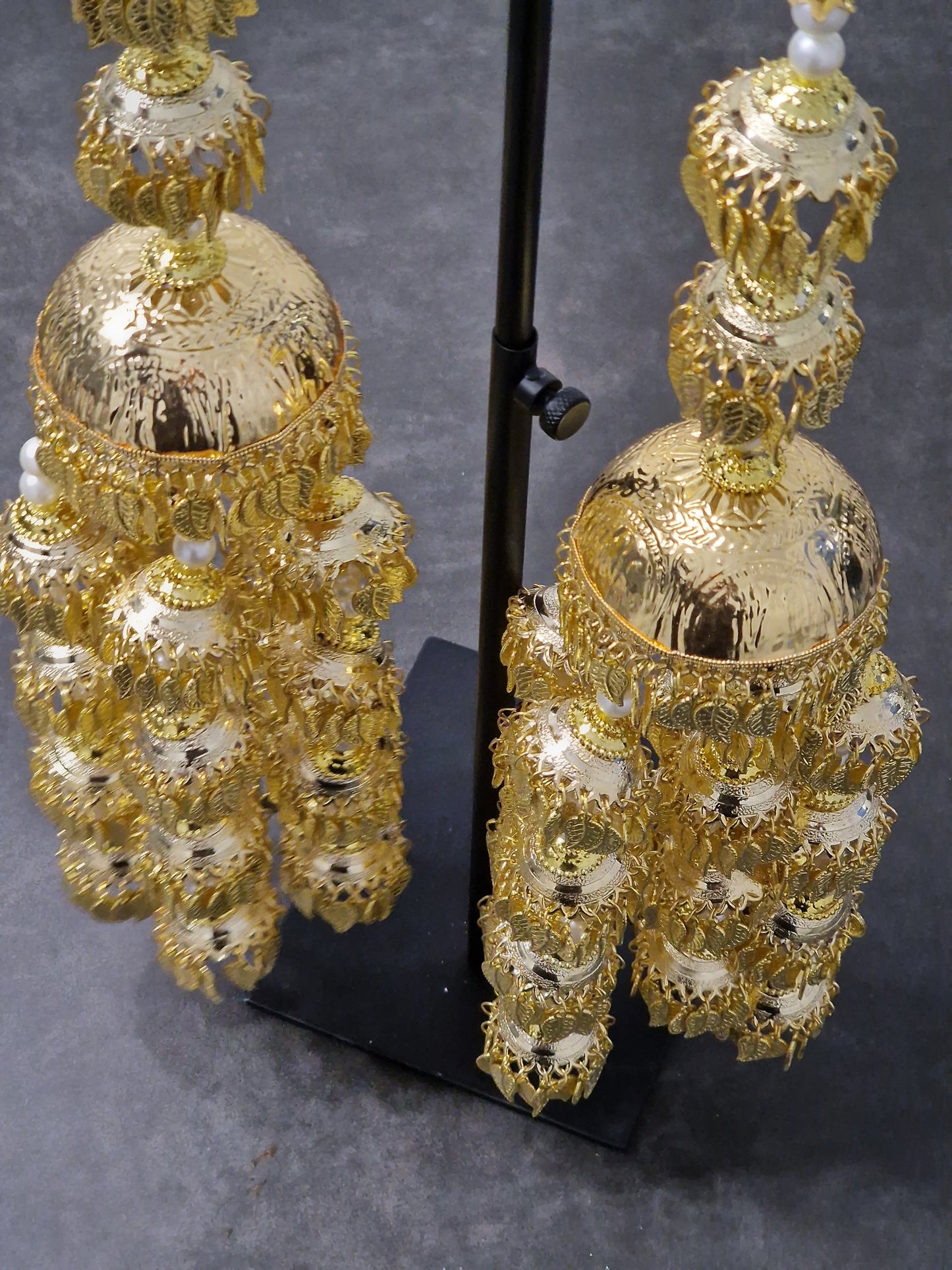 Traditional foil kaleeray