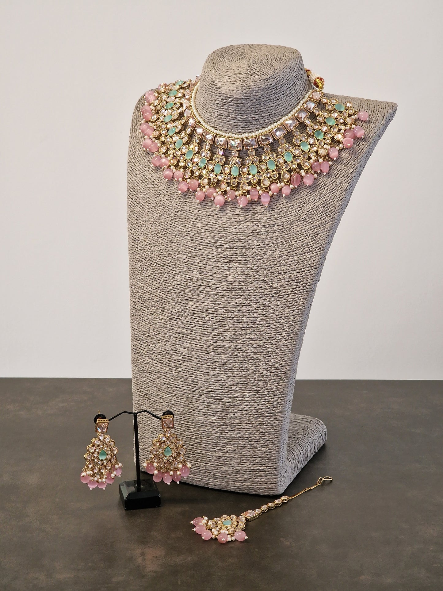Kareema - Available in various colours