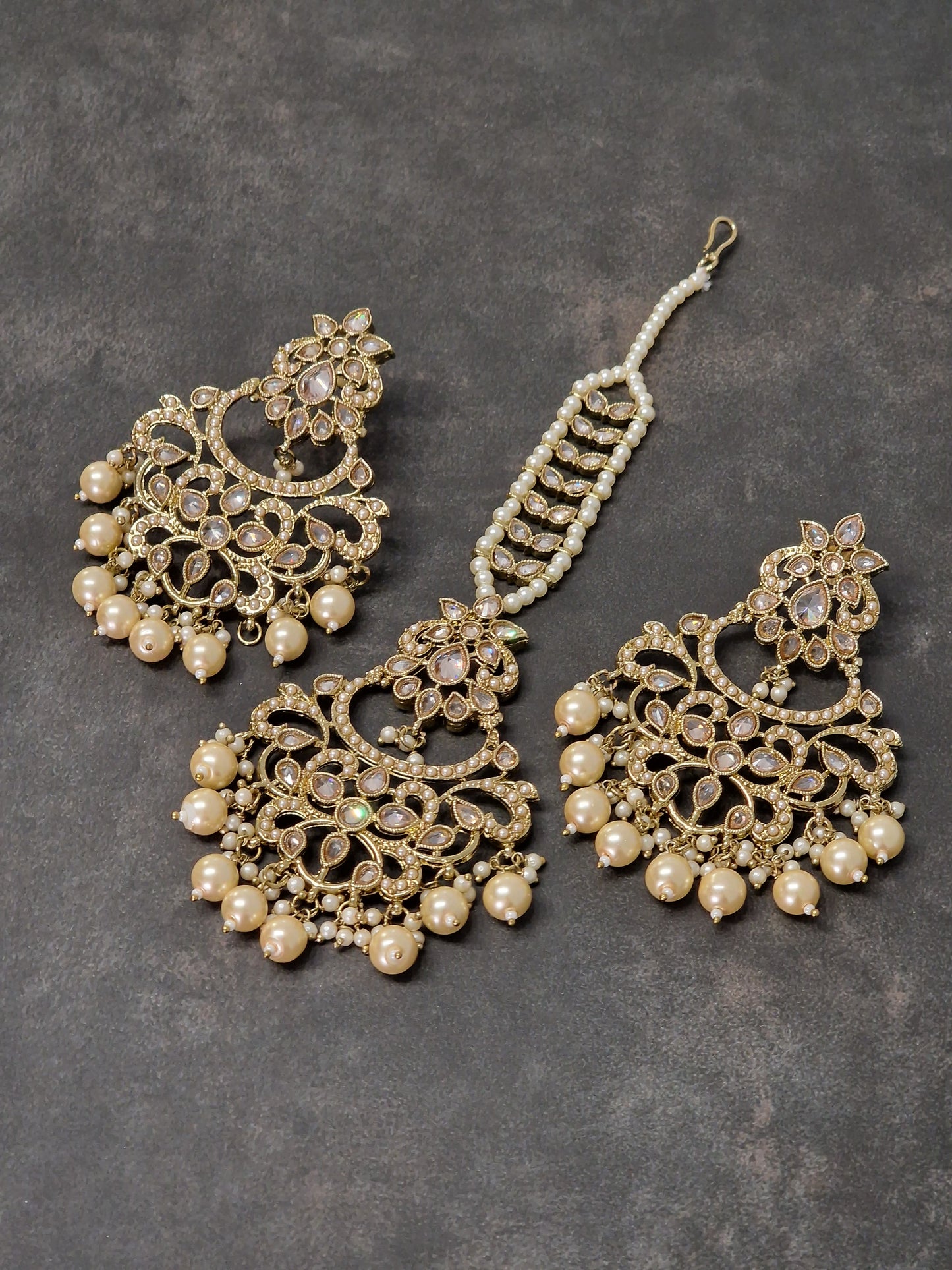Statement Earing & Tikka Set - Available in various colours