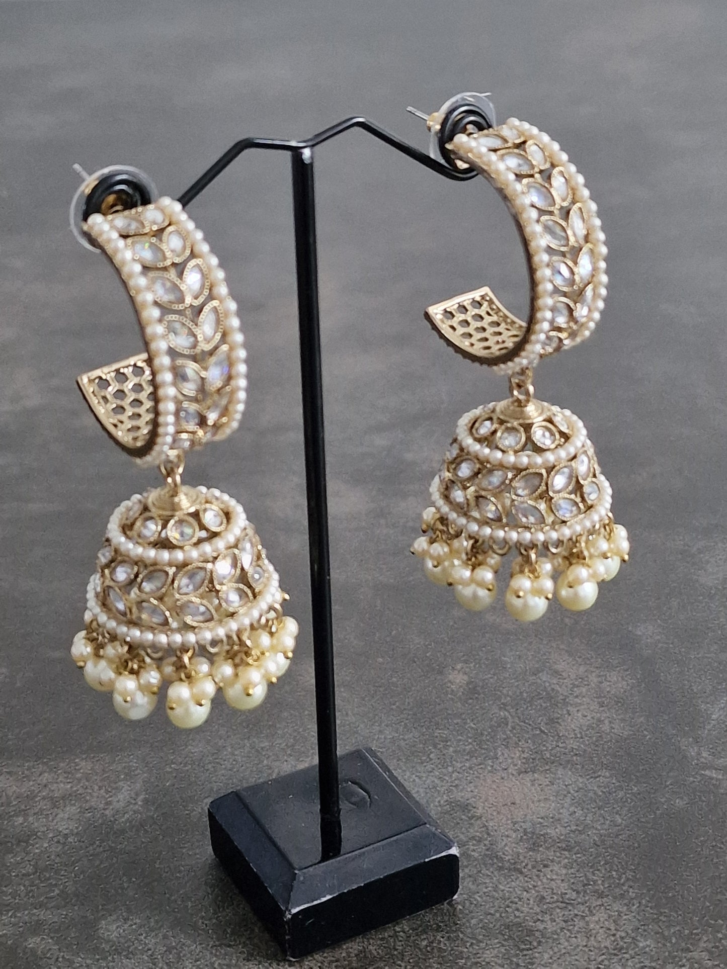 Jhumki earrings