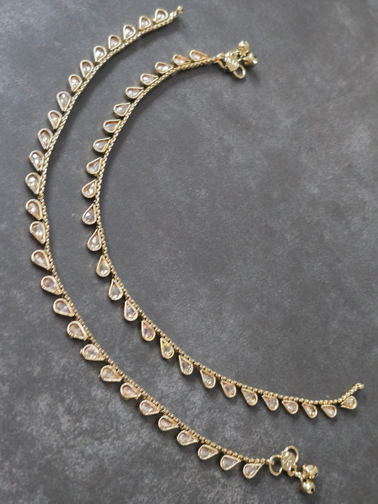 Pear drop anklet
